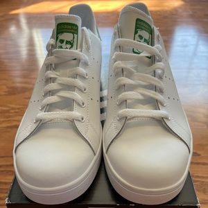 Adidas Stan Smith (Vulcanized sole- skateboarding) mens 9.5